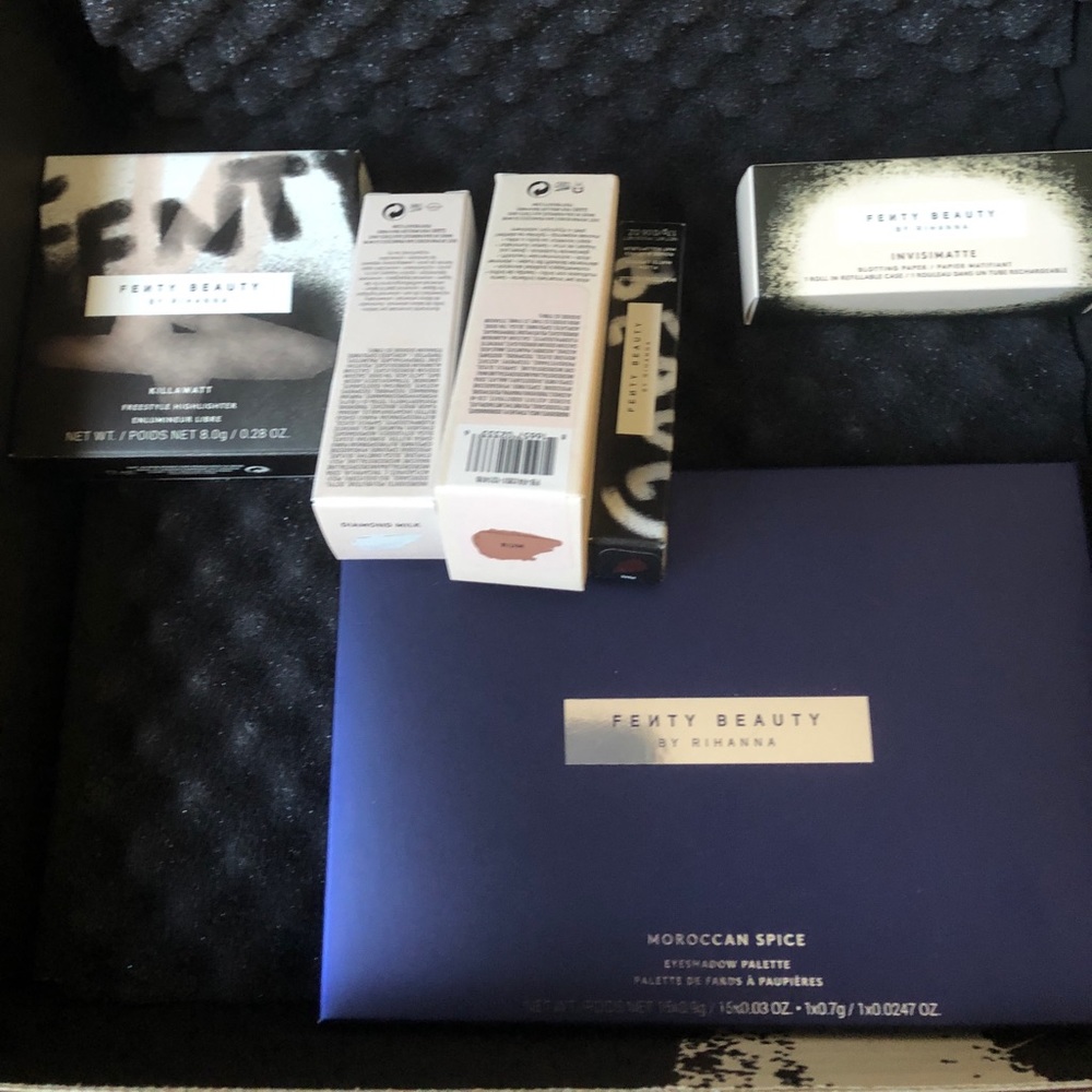 Fenty Makeup Set